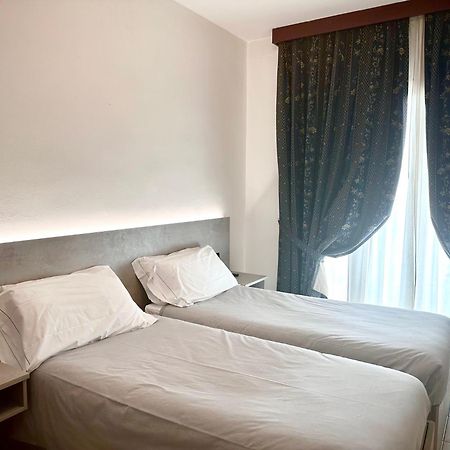 Hotel Leonardo Brescia Buitenkant foto